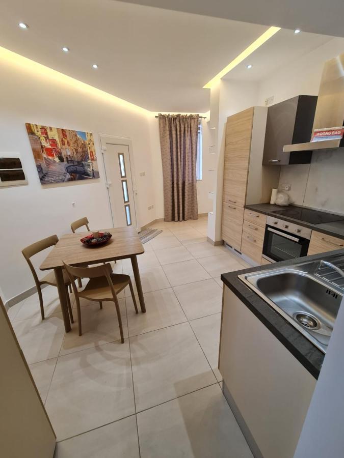 Apartamento Crescent Corner Bahía de San Pablo Exterior foto